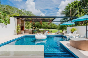 LUXURY POOL & BEACH HOUSE AT THE MAYAN RIVIERA